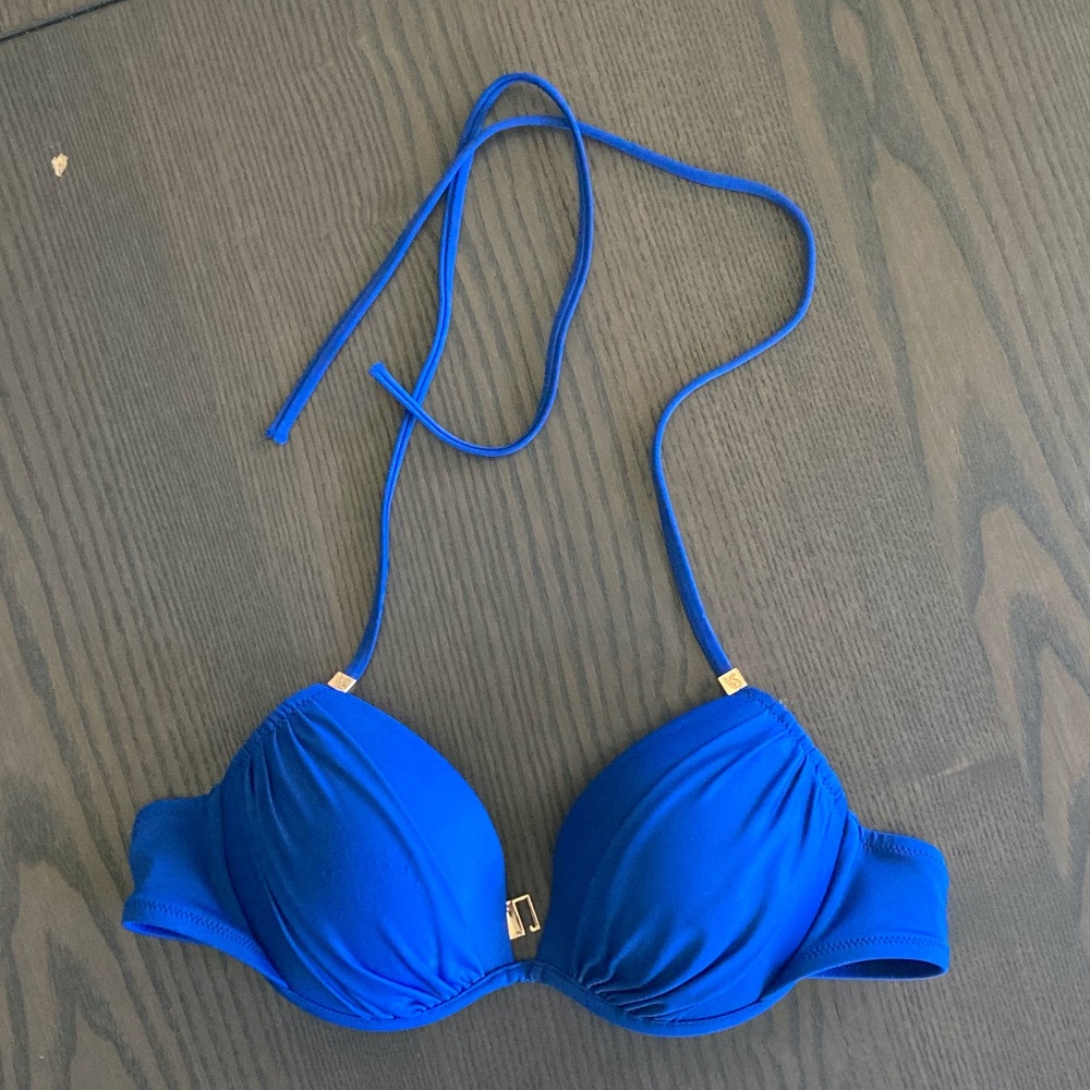VS Tease Halter Bikini Top